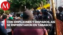 Habitantes enfrentan a policías en Tabasco; querían evitar instalación de tianguis