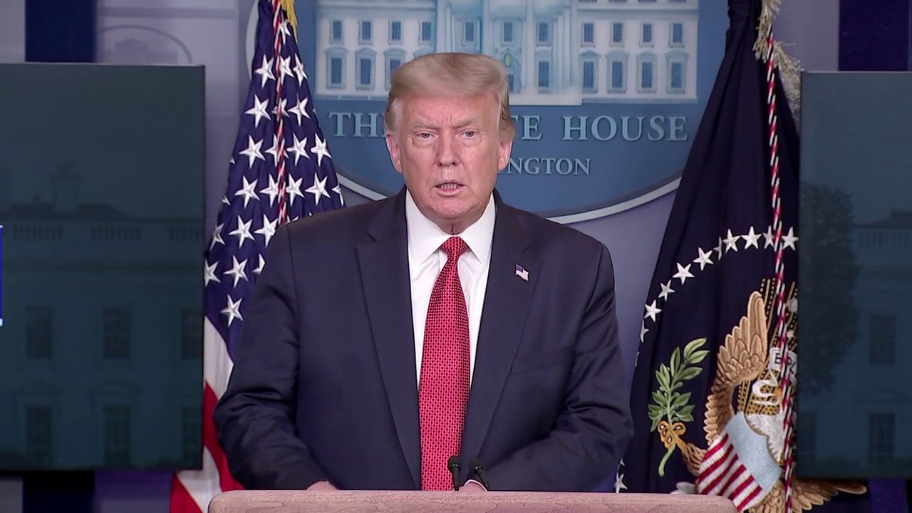Selon Trump, le Secret Service a tiré sur une p...