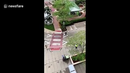 Shocking footage captures looting in Chicago ... and then the clean-up