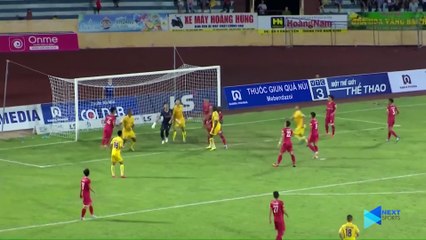 Khi các hậu vệ V.League đỉnh hơn tiền đạo - Giải đấu khắc nghiệt nhất thế giới là đây - NEXT SPORTS