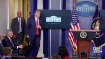 Son dakika haberi: Trump'ın basın toplantısı yarıda kesildi! Salondan çıkarıldı | Video