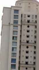 23 ஆவது மாடியின் விளிம்பில் சுற்றிய 15 வயது சிறுமி.. சென்னையில் ஷாக் சம்பவம் - வீடியோ