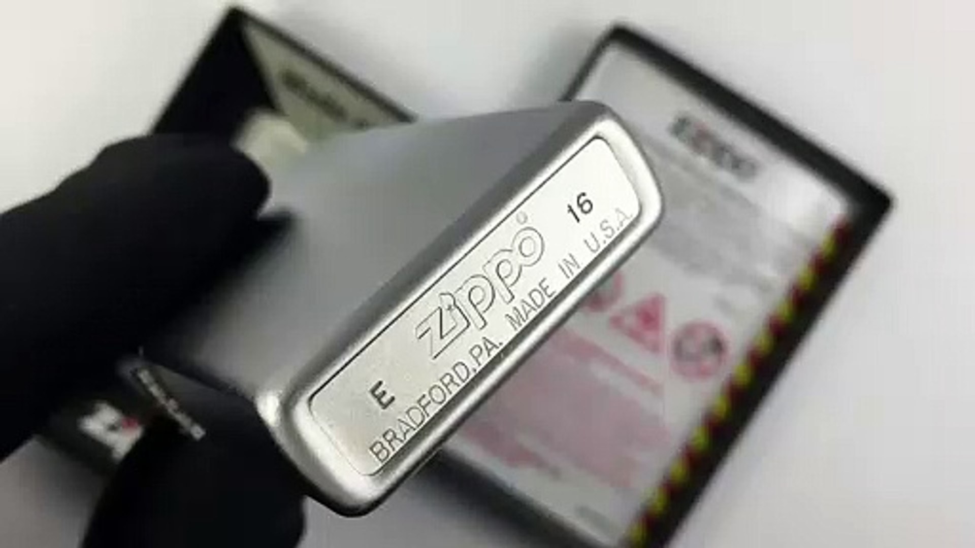 ⁣Зажигалка Zippo (Зиппо) CLASSIC Satin Chrome 205