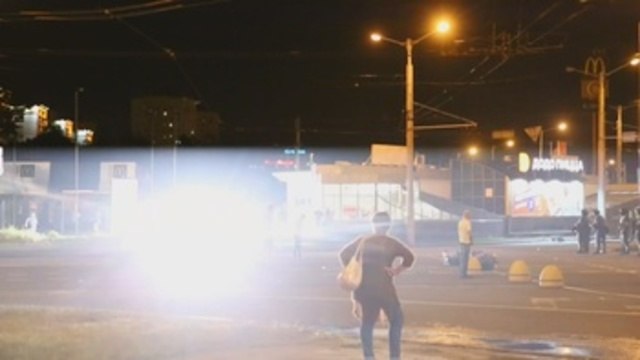 Un muerto en las protestas en Bielorrusia, mientras líder opositora huye a Lituania