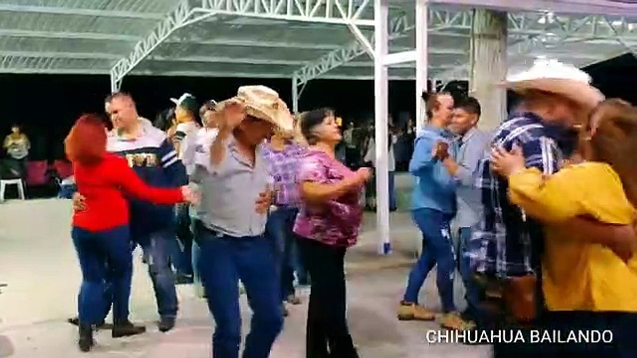 Gumer y Ene o Teco y Liz. quien la marca mejor