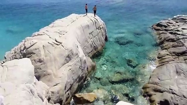 GIOV.30-8-18- ISOLA DI IKARIA IN GRECIA 7 GIORNO DEL VIAGGIO CON TREKKING ALLE SPIAGGE DI SEYCHELLES BEACH E BAHAMAS BEACH.