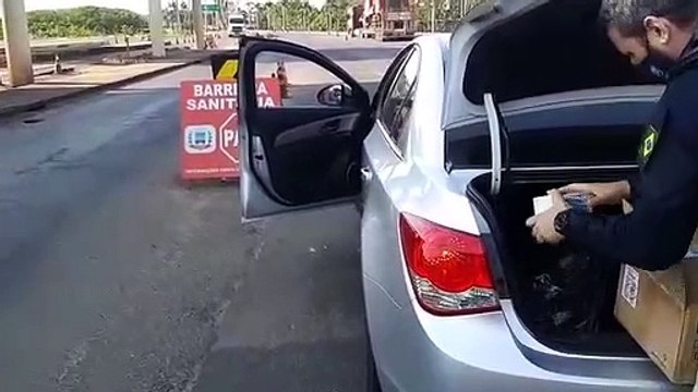 PRF apreende cerca de R$ 100 mil em materiais de informática, em Guaíra