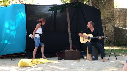 Spectacle pour enfants dans les jardins de Limur