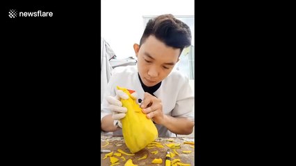 Vietnamese chef transforms pumpkins into realistic chicken sculpture