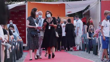 "Relativ normal": Filmfest TIFF mit Mundschutz und im Freien