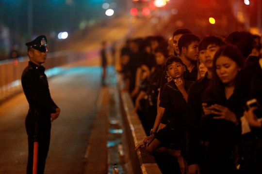 Mourners congregate for late Thai king's five day funeral
