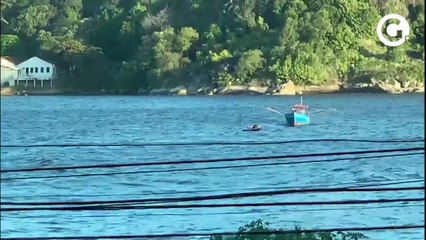Ocupantes de jet ski são resgatados após caírem na Baía de Vitória