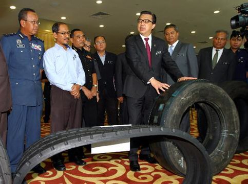 Unapproved retreaded tyres