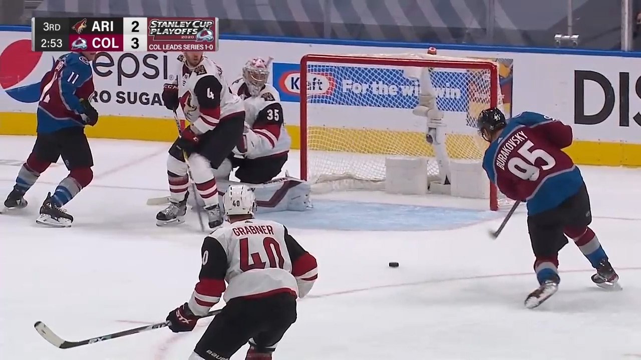 Burakovsky's go-ahead goal