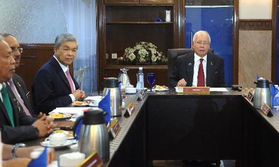 PM chairs urgent meeting to resolve ban on M'sians leaving Pyongyang