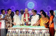 PM celebrates Deepavali