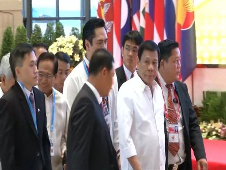 Philippines' Duterte regrets controversial Obam...