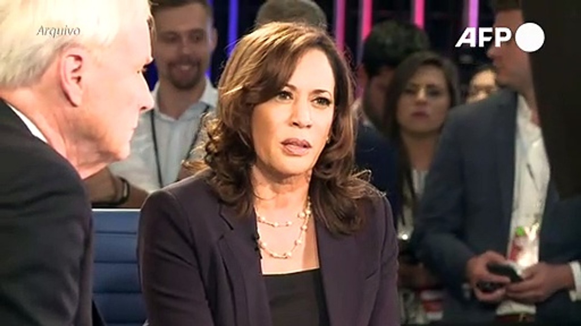 Biden escolhe Kamala Harris como vice