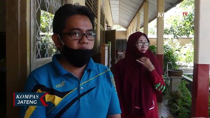 Mahalnya Kuota Internet, Siswa Belajar dengan Radio Komunikasi di Yogyakarta