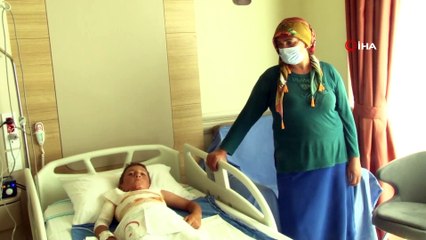 Gömleğinden çıkan ipi yakmak isterken kendini yaktı