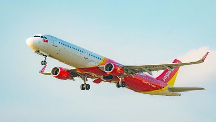 Vietjet "giải cứu" du khách mắc kẹt tại Đà Nẵng | VTC