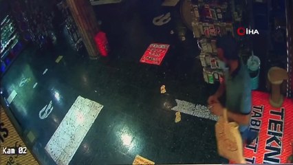 Saniyeler içinde hırsızlık kamerada