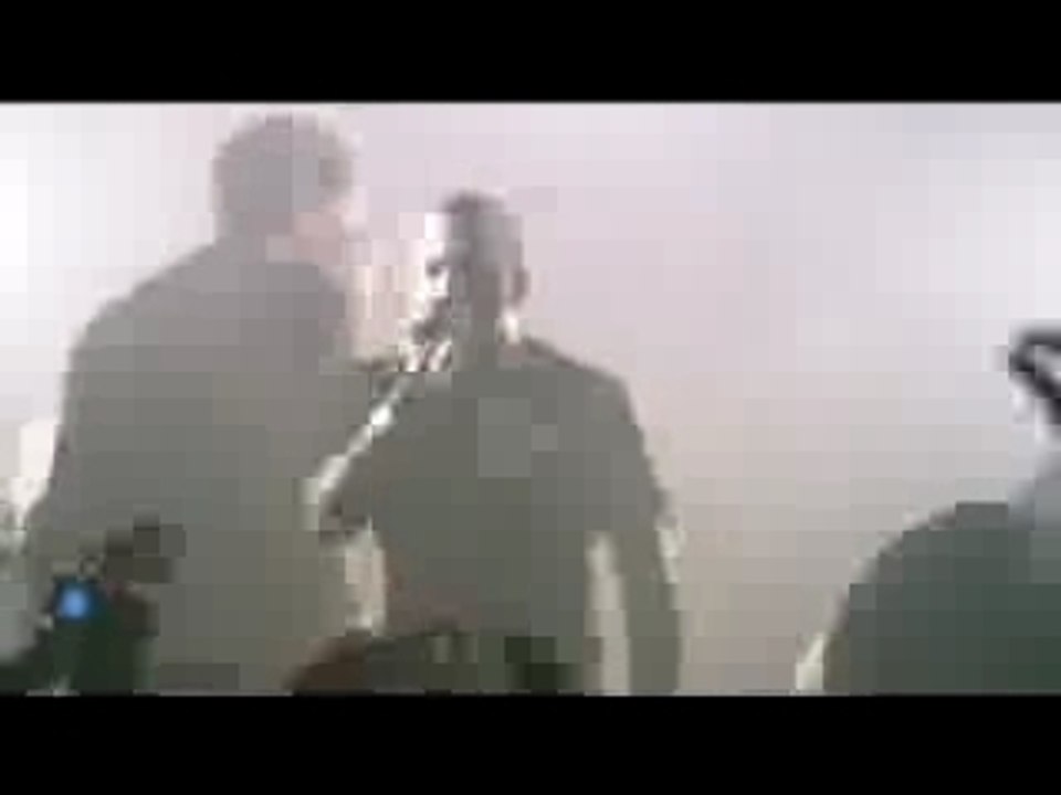 Pendulum_en_Live_-_Voodoo_People_Remix