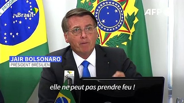 Brésil: les incendies en Amazonie sont un mensonge pour Bolsonaro