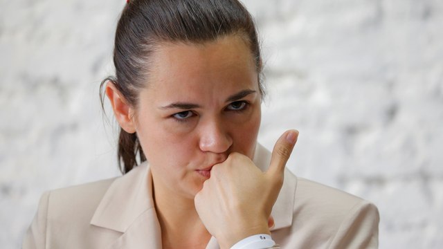 Belarus election challenger Tikhanovskaya flees to Lithuania