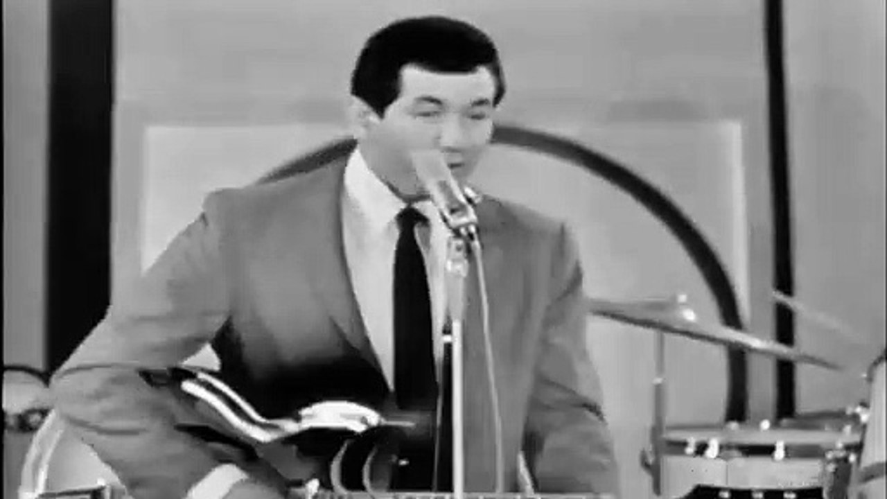 ABD'li şarkıcı ve oyuncu Trini Lopez koronavirüsten öldü, 83 yaşındaydı