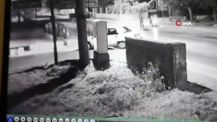 20 yaşındaki motosiklet sürücüsünün can verdiği kaza kamerada