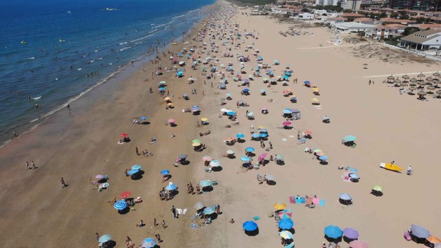 Imágenes tomadas por un drone el pasado martes 11 de agosto en Punta Umbría.