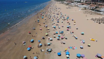 Imágenes tomadas por un drone el pasado martes 11 de agosto en Punta Umbría.