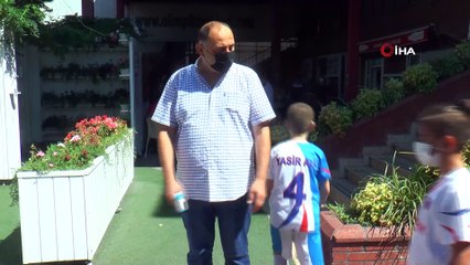 5,5 ay aranın ardından halı sahalar faaliyete açıldı