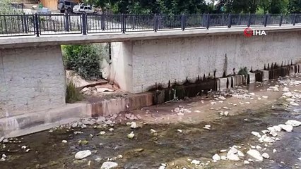 Harşit çayındaki kırmızı rengin sebebi oldu