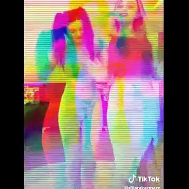 TIKTOK GIRLS  APPEARED