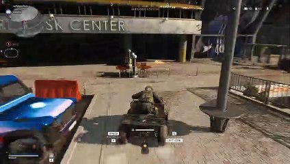 A High Guy And A Couch Gamer Try To Win A Game Of Call Of Duty Warzone