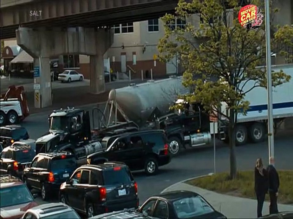 Salt (2010)
