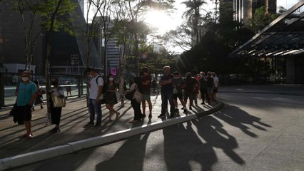 Dịch Covid-19 đang quay lại mạnh mẽ tại các nước châu Âu | VTC