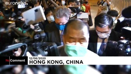 İki gün önce tutuklanan Hong Konglu medya patronu Jimmy Lai kefaletle serbest bırakıldı