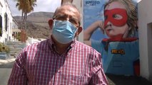 Artistas urbanos plasman en los muros de Vícar (Almería) los momentos más duros del confinamiento