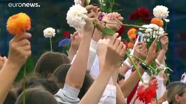 Лукашенко призывают остановить насилие