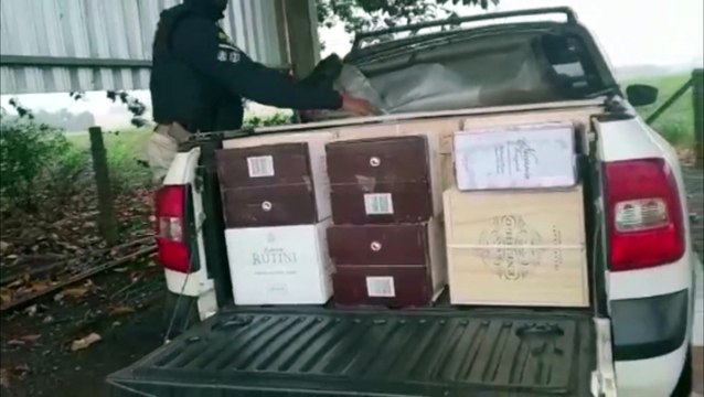 PRF apreende carga de vinhos argentinos em Santa Terezinha de Itaipu