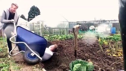 Epic Friend Pranks 🤣