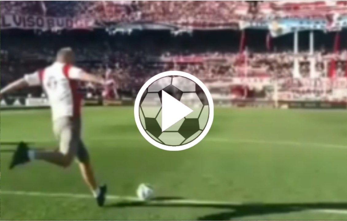 Así se desperdicia la oportunidad futbolística de tu vida