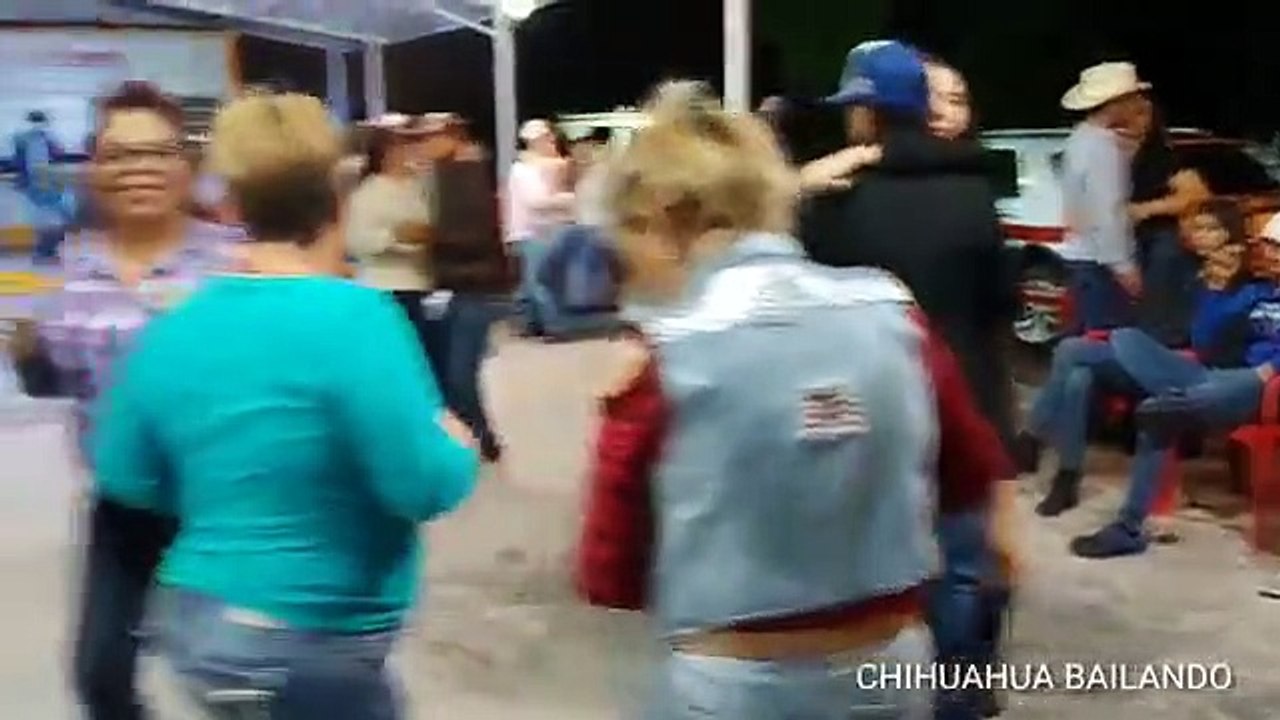 La famosa Guerita Hernández baila las de La Octava Norteña