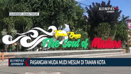 Pasangan Muda-mudi Mesum di Taman Kota Dekat Pos Satpol PP