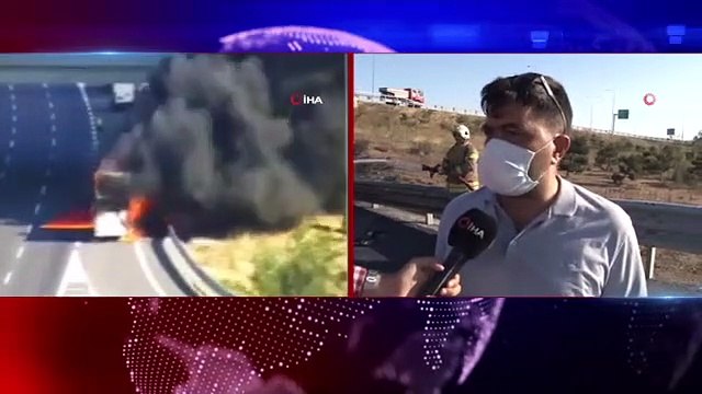 Seyir halindeki otobüs alev alev yandı, 19 yolcu son anda kurtuldu