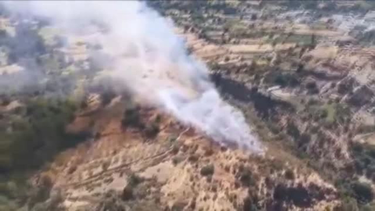 Estabilizado el incendio que se originó ayer en la Alpujarra granadina