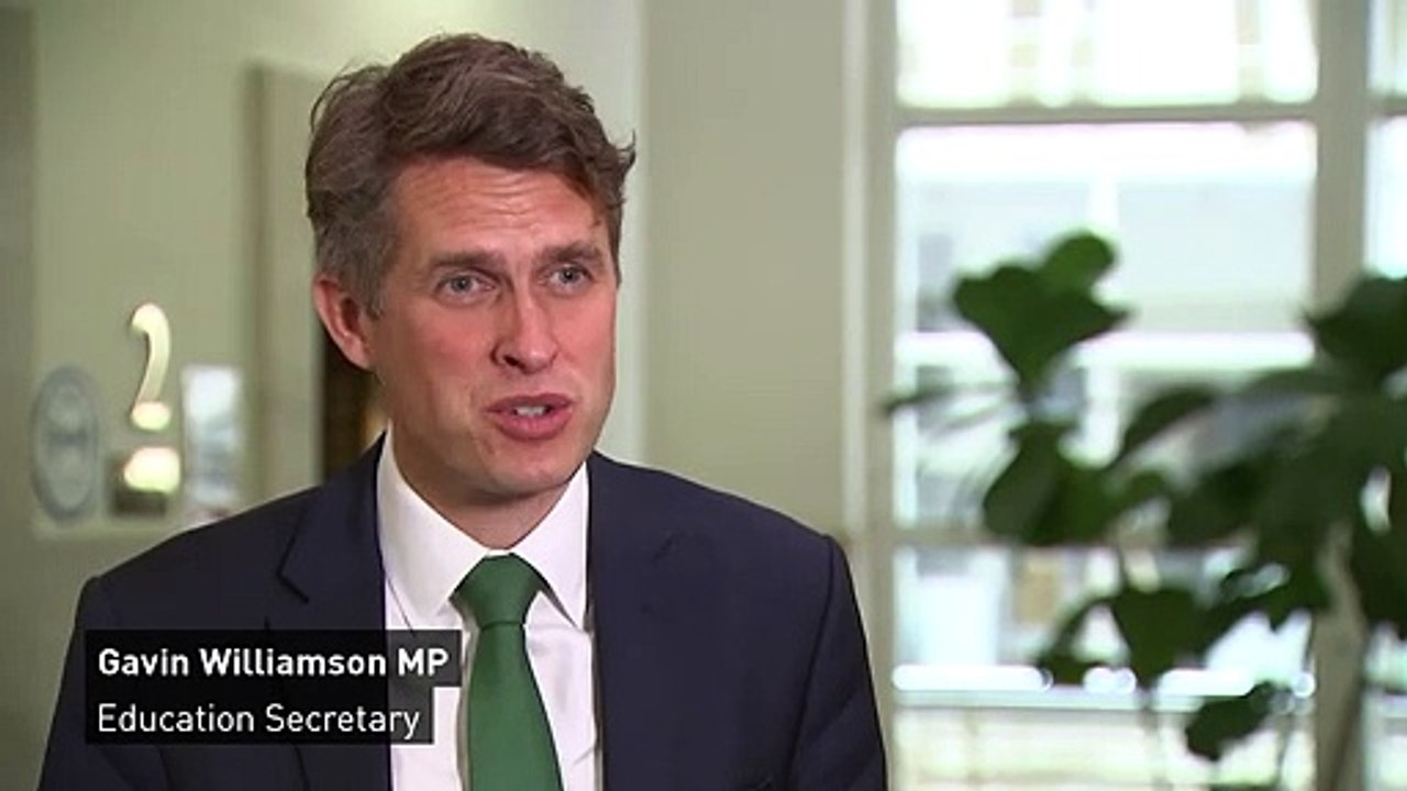 Williamson defends ‘triple lock’ on A-level results day